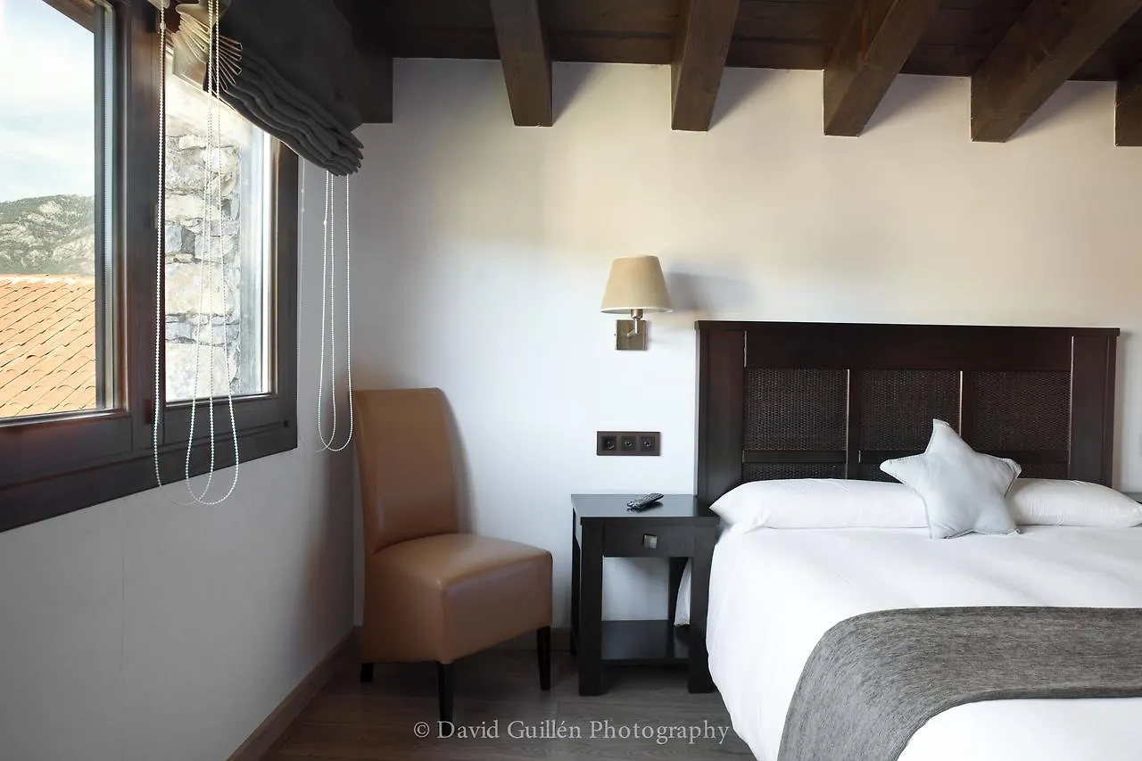 Hosteria Toloriu 1848 L'Alt Urgell - Singular'S Hotels Spain